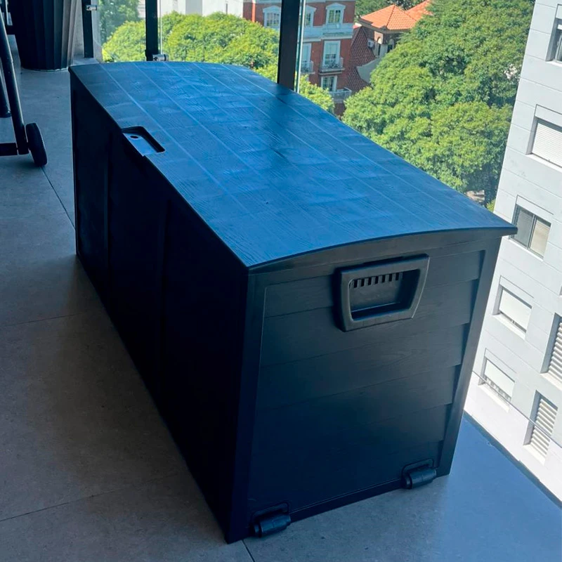 Caja baúl para exterior con ruedas negro