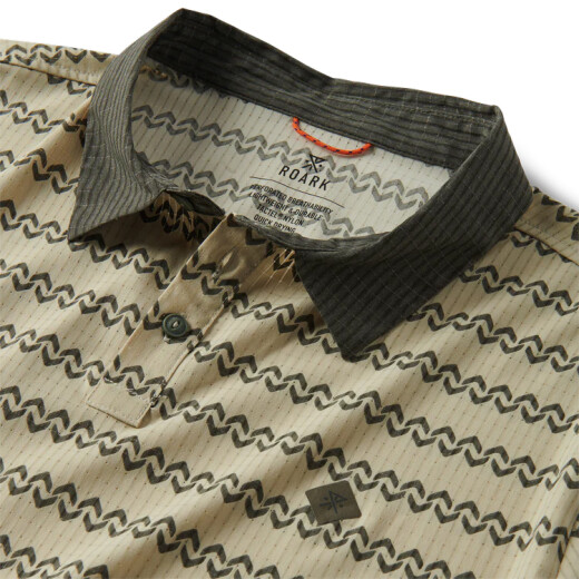 Camisa Roark Bless Up Polo - Beige Camisa Roark Bless Up Polo - Beige
