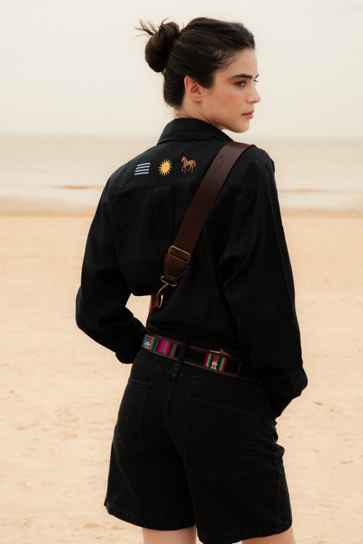 Charrúa Shirt Lino Negro