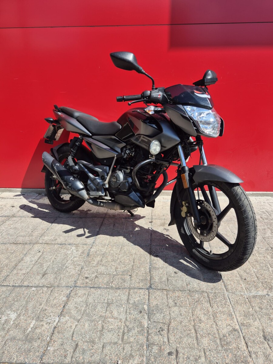 Bajaj Pulsar NS125 Usada - Reserva 