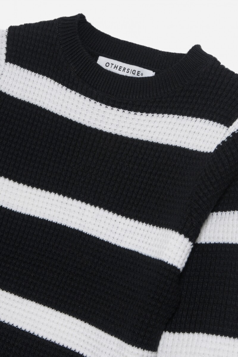 Sweater cuello redondo NEGRO