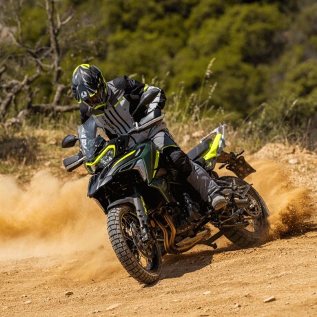 Benelli TRK 702 X Verde