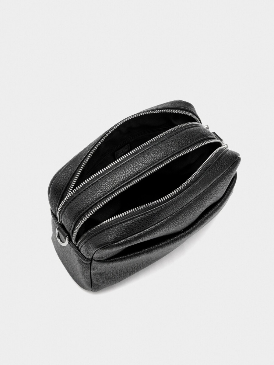 Bolso Bandolera Cierre Doble Y Colgante negro