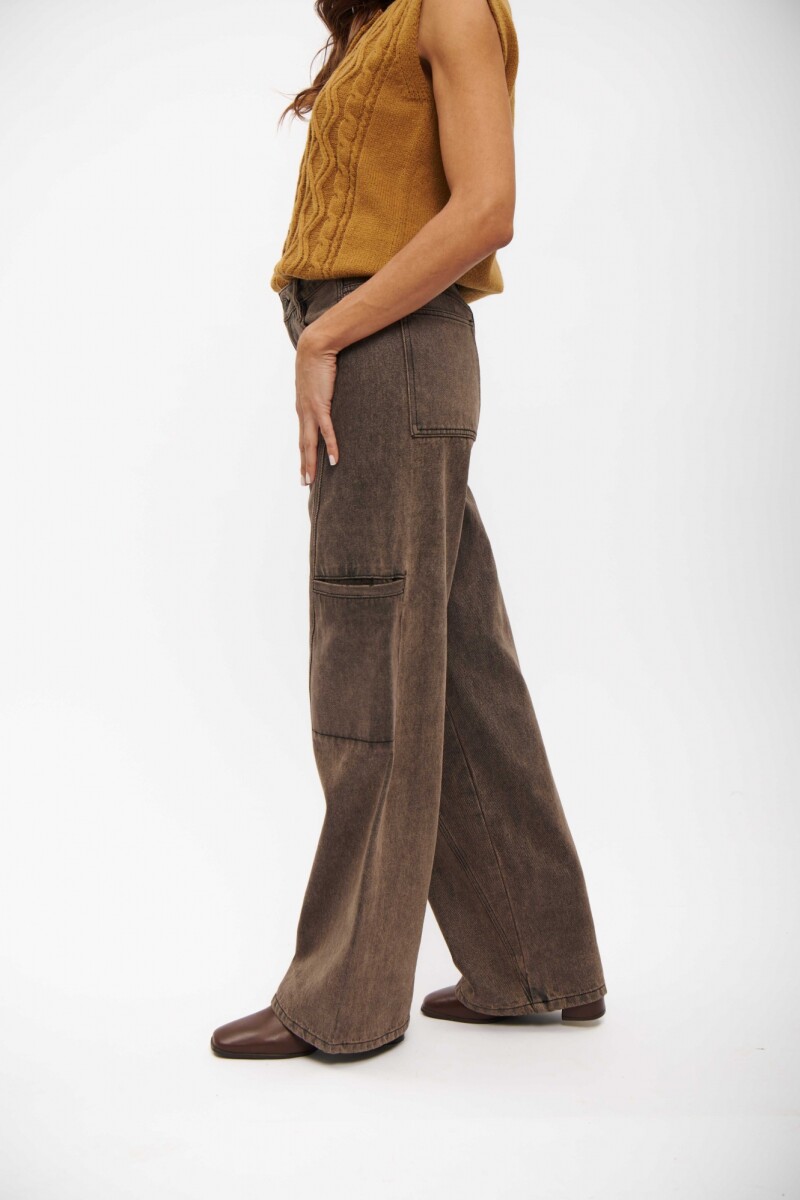 JEAN BIMBA CARGO MARRÓN