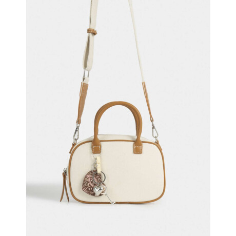 Cartera Bowling Con Charm Blanco Crudo