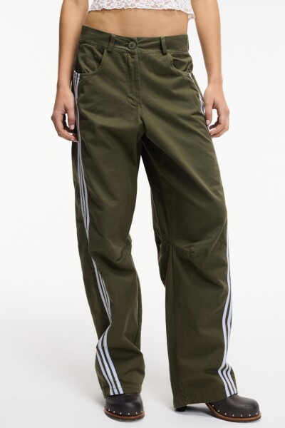 PANTALÓN Verde