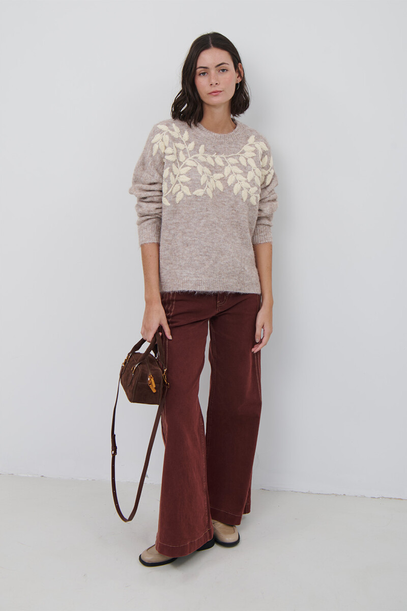 BUZO BORDADO FLOR BEIGE