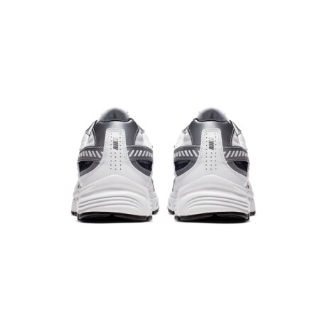 NIKE INITIATOR White