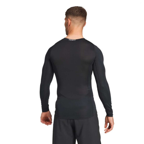 Remera Techfit Tee De Hombre Negro