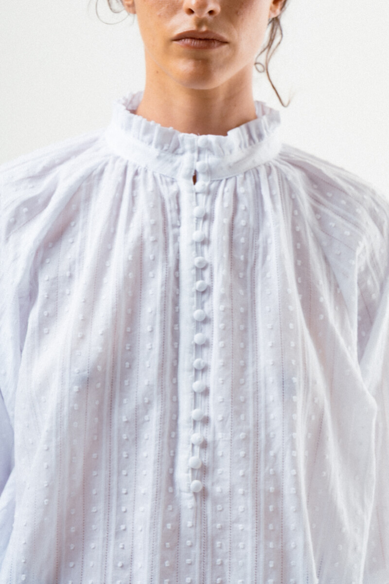 Ladis White