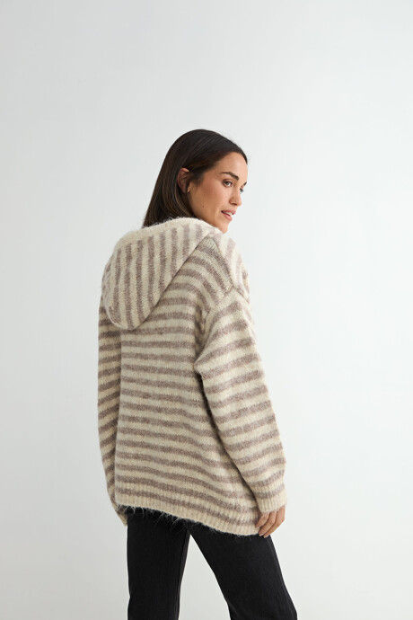 SACO CASTANEA C/CAPUCHA LILA