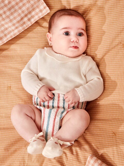 Jersey Con Detalles Crudo