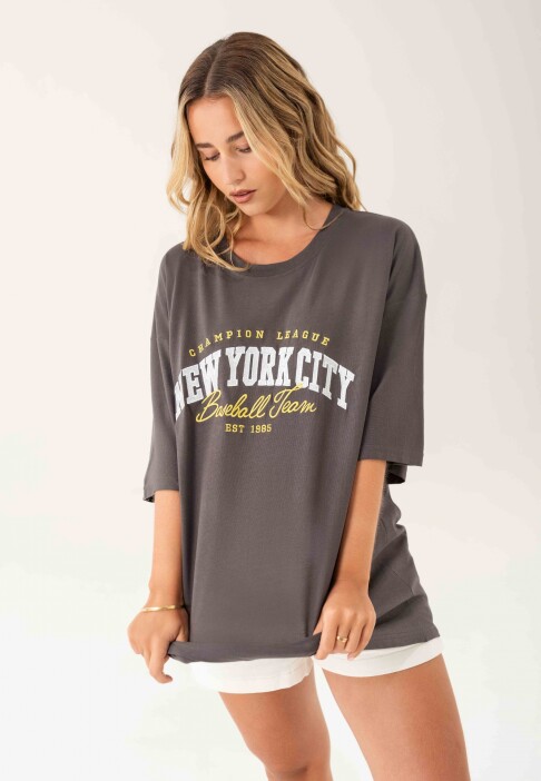 Remera New York Gris