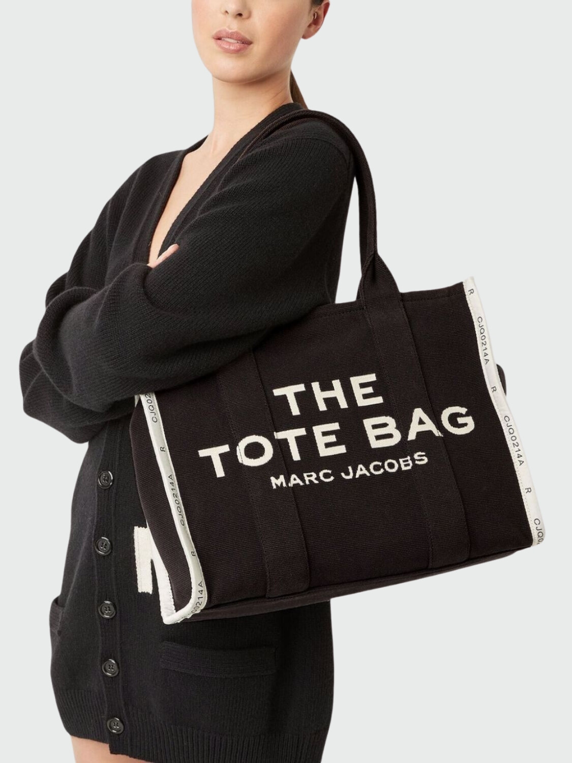 MARC JACOBS- THE JACQUARD LARGE TOTE BAG 001