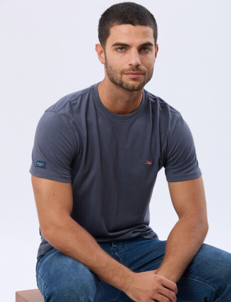 REMERA BÁSICA DE ALGODÓN Denim