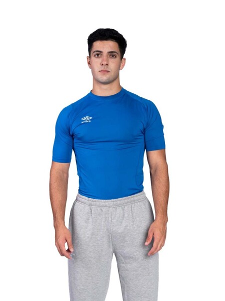 Remera Térmica Manga Corta Umbro Hombre 030