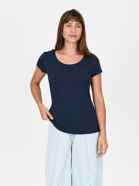 REMERA LUA U AZUL OSCURO