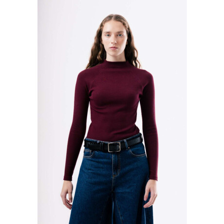 Camiseta Slim Bordeaux