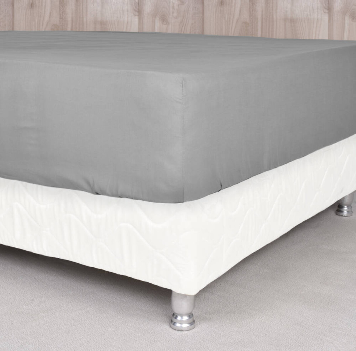 Sábana ajustable 200 hilos Basic Color Gris (Altura del Colchón: 30 cm) - Super King 