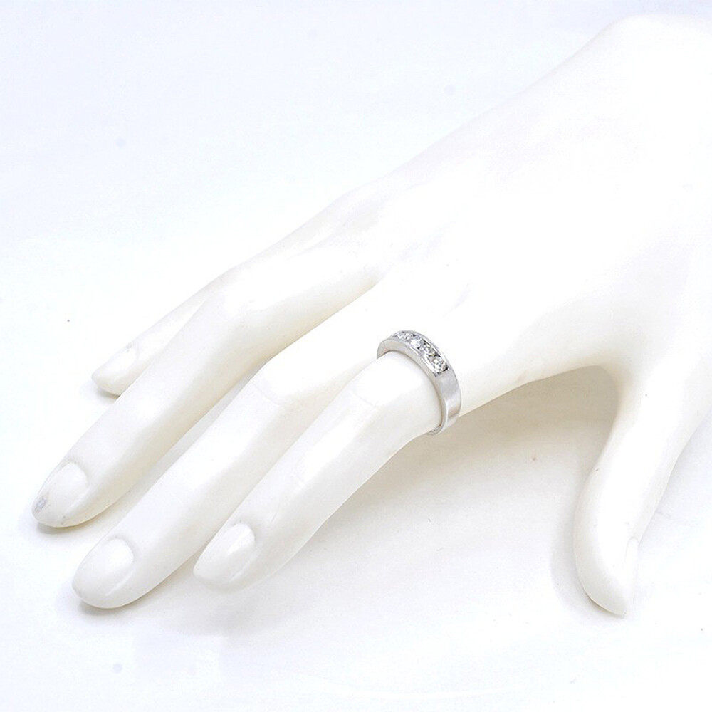 Anillo Medio Sin Fin En Oro Blanco 18K, Con Brillantes Anillo Medio Sin Fin En Oro Blanco 18K, Con Brillantes