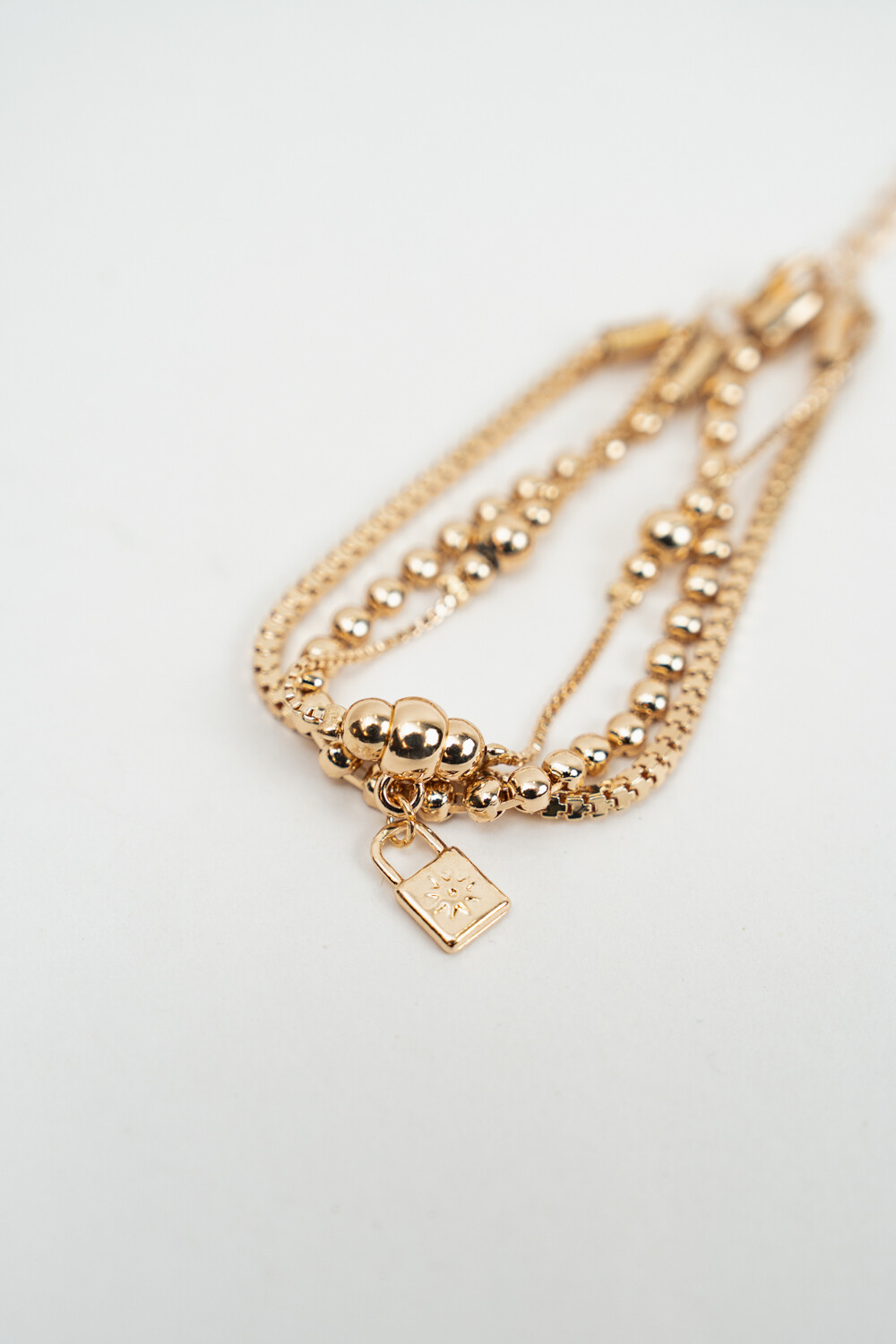 Brazalete Key Dorado