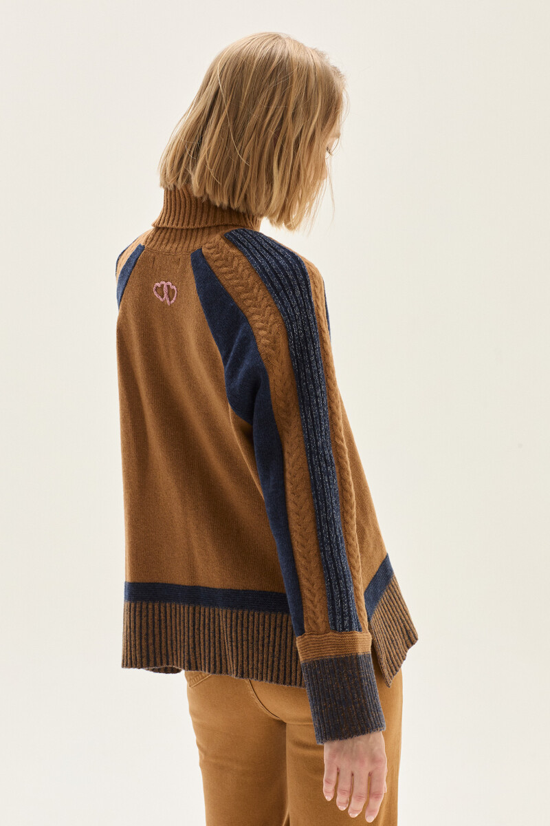 Polera Rosehill Camel