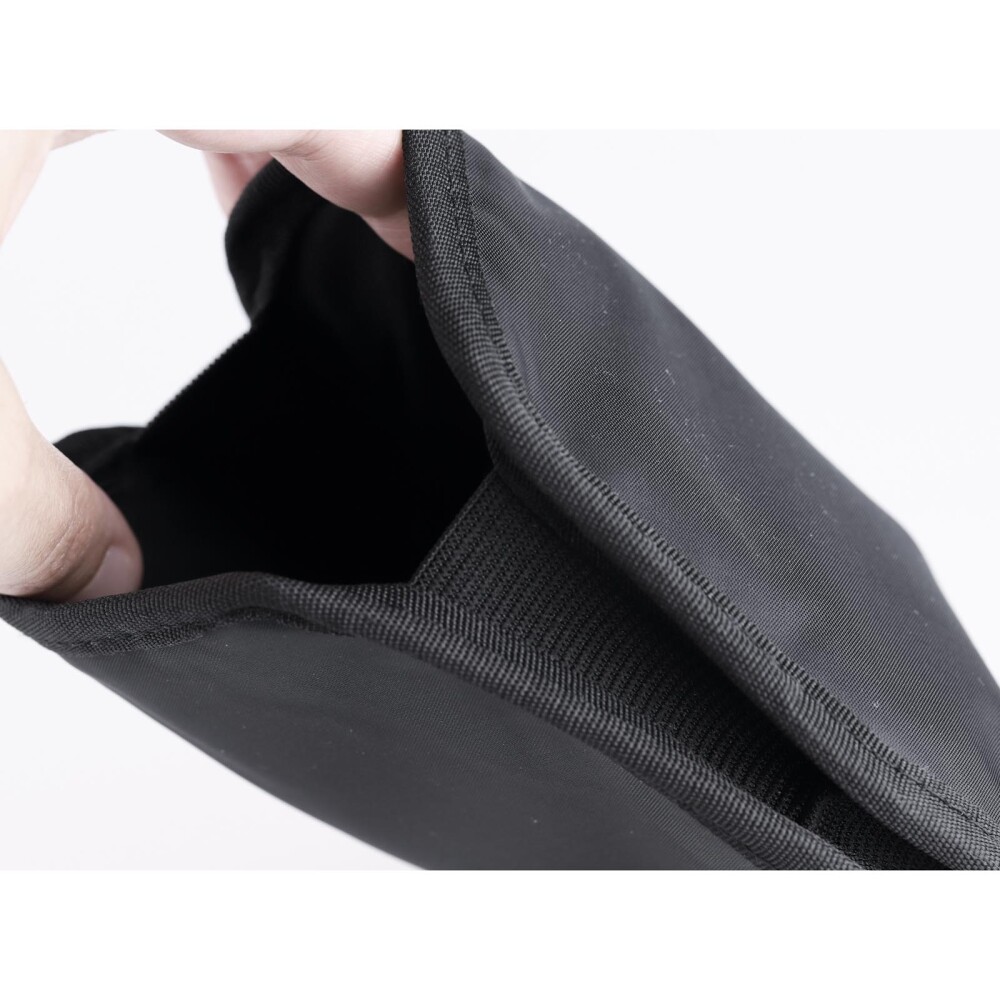 ENFRIADOR BOTELLA VINO NYLON NEGRO JOMAFE