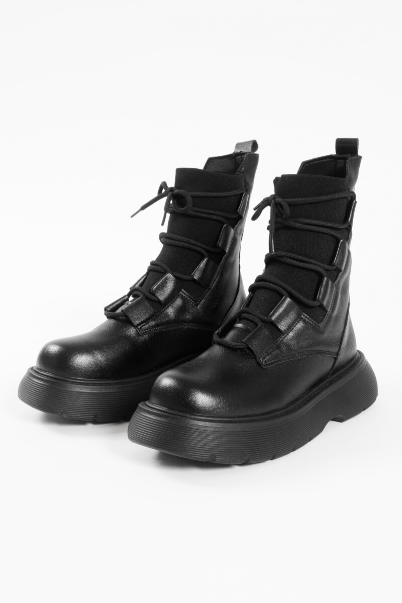 Bota space negro