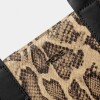 Cartera de Mano Capri En Cuero Grabado Pitón Beige