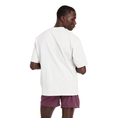 Remera New Balance de Hombre - HOOPS GRAPHIC - MT44585AHH ASHHEATH