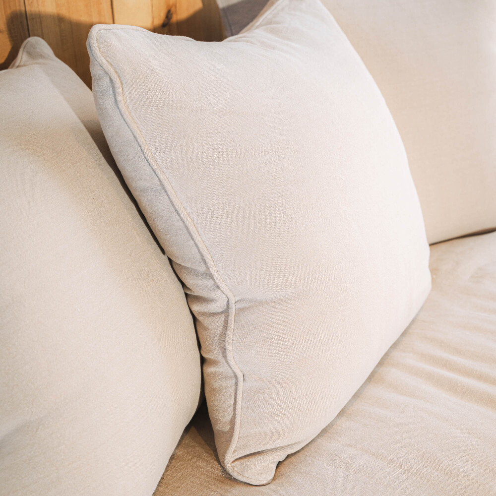 Sofá Aloe Lino Latte, 2.40m Sofá Aloe Lino Latte, 2.40m