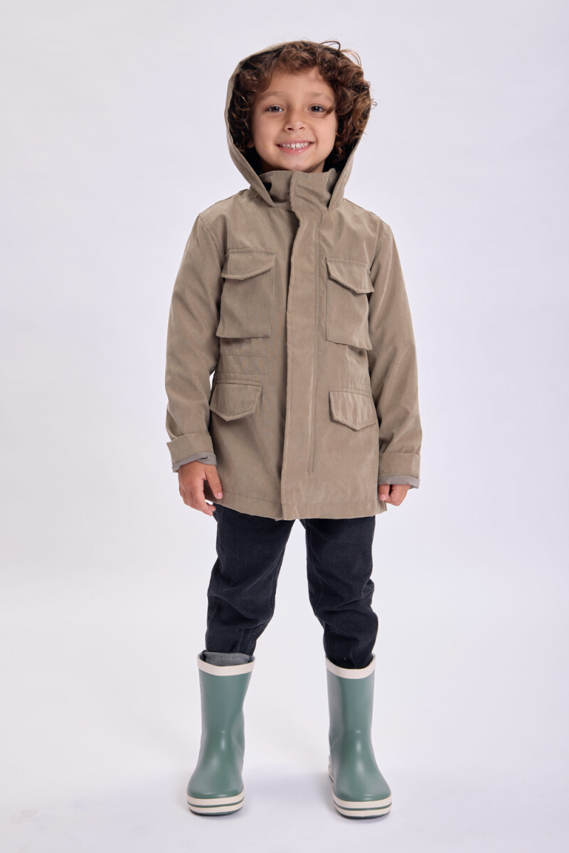 Campera parka liviana Verde