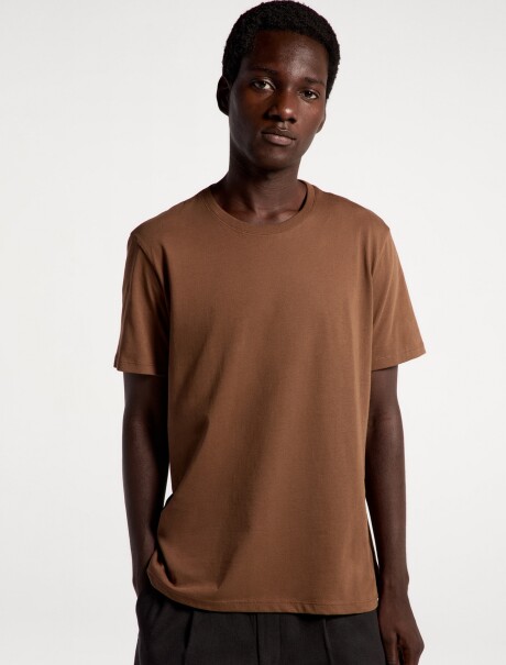 CAMISETA BÁSICA UNISSEX REGULAR WORLD T-SHIRT MM MASC