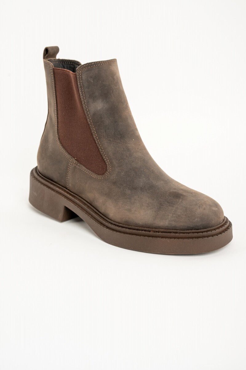 Bota Cuero Chocolate