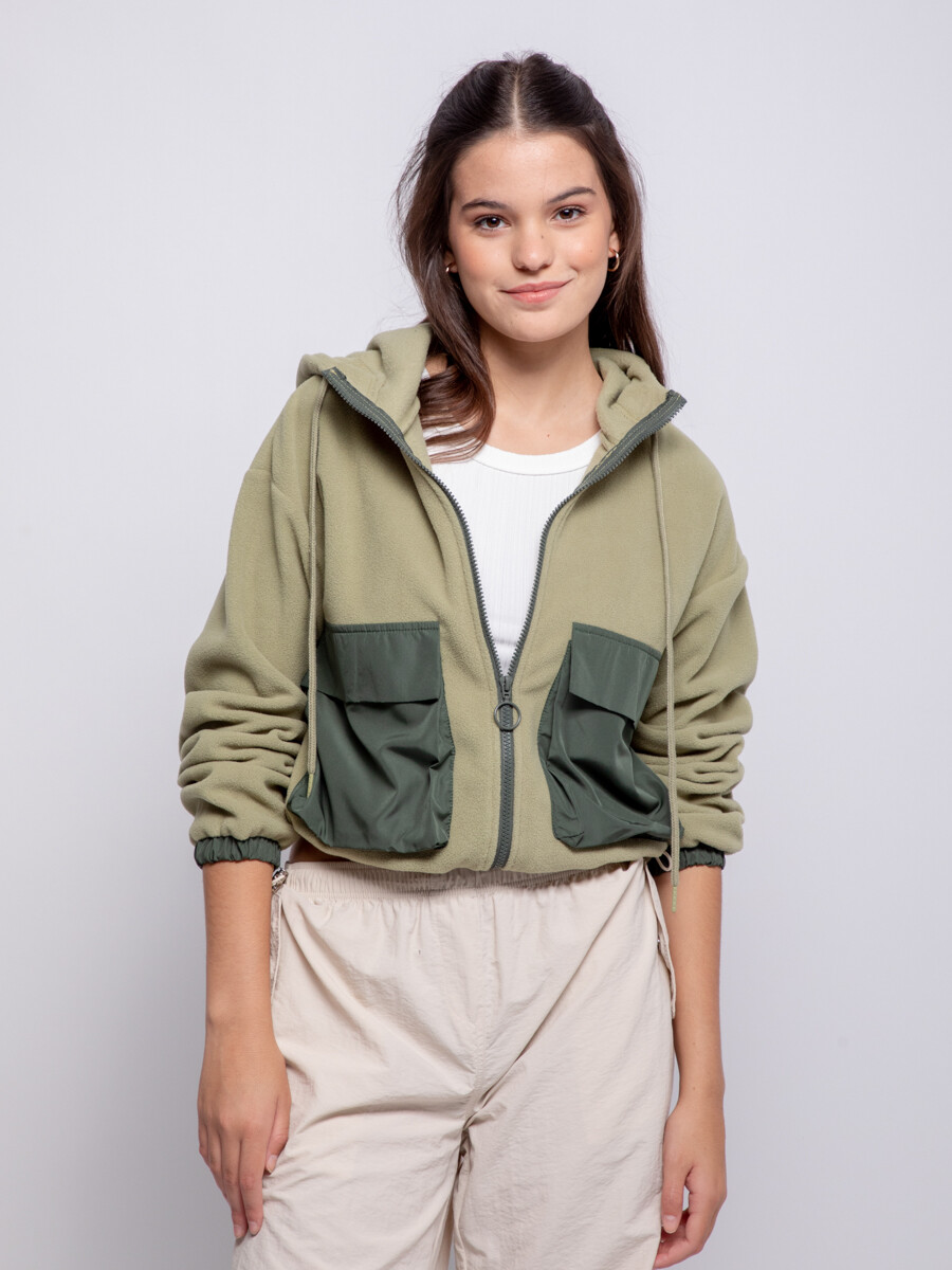 CAMPERA AMAIA - Verde Hierba 