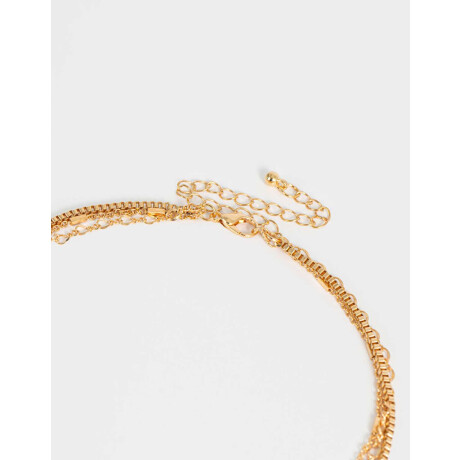 Collar Corto De Metal Dorado