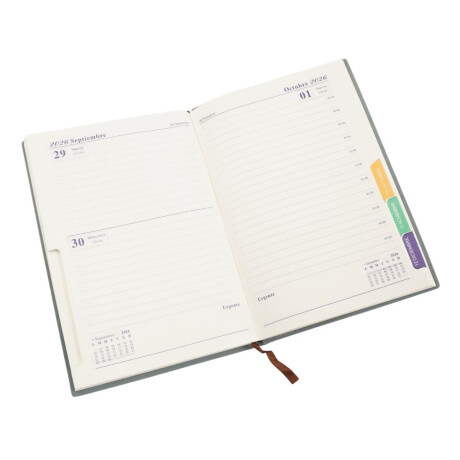 Agenda 2026 de cuerina lisa con indicador Agenda 2026 de cuerina lisa con indicador