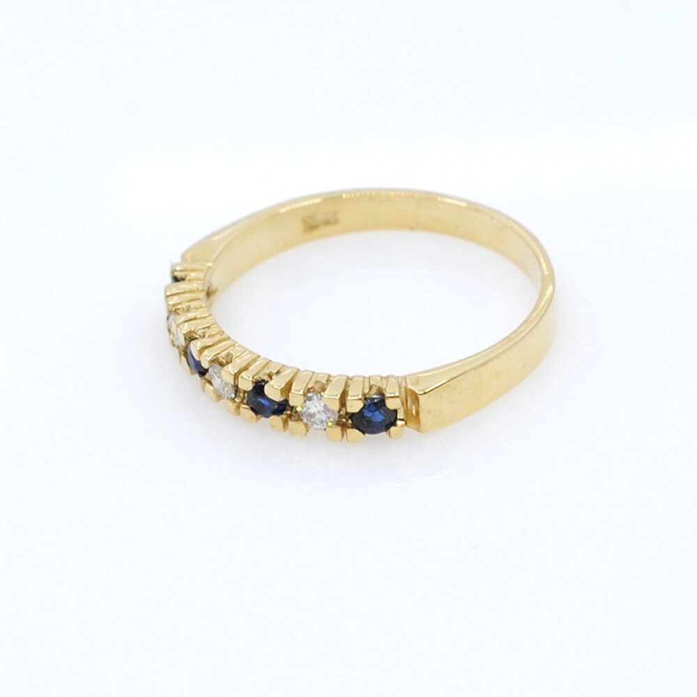 Anillo medio sin fin zafiros y brillantes con engarce 4 puntas Anillo medio sin fin zafiros y brillantes con engarce 4 puntas