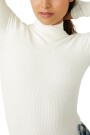 BODY RECYCLED TURTLENECK Marfil