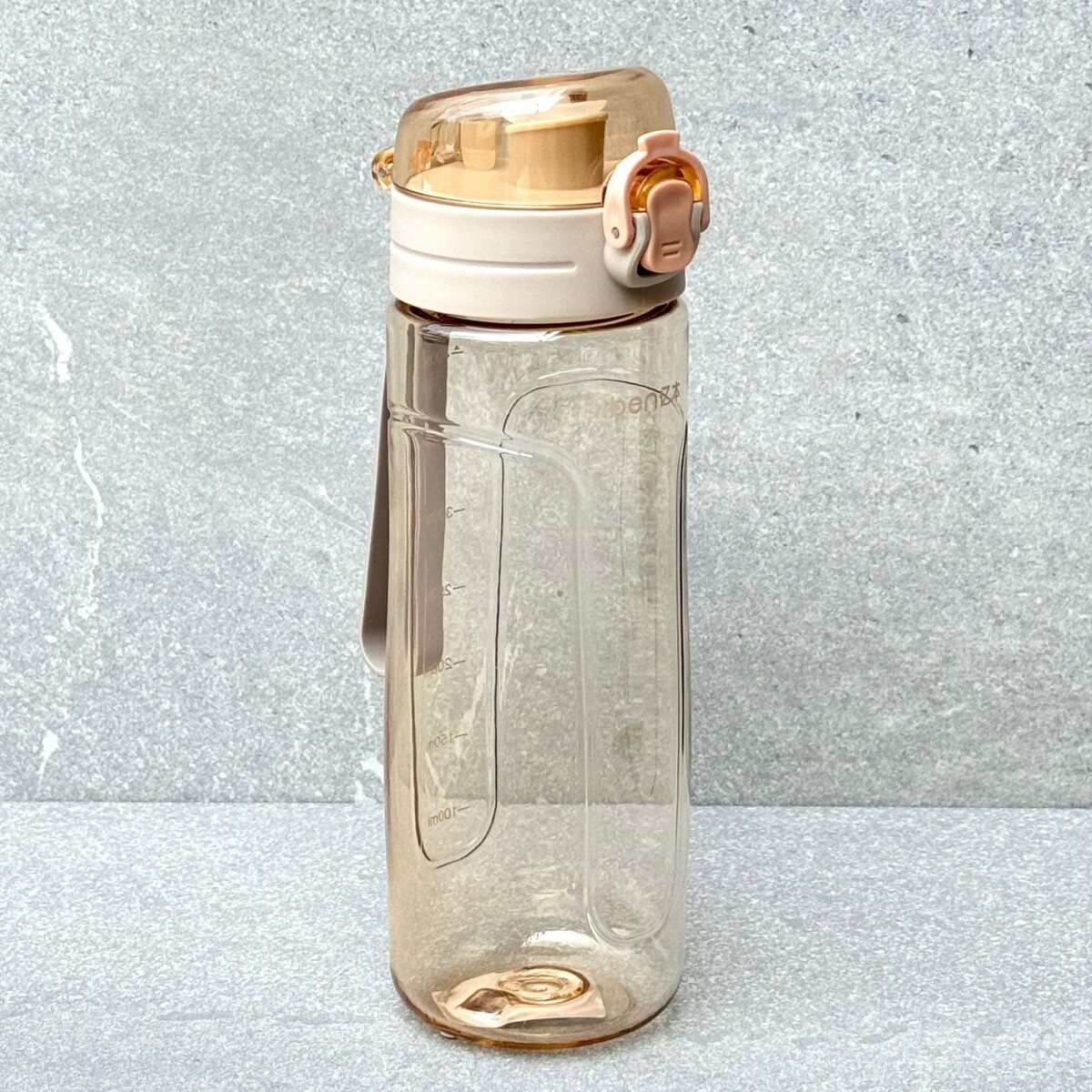 Botella Deportiva Plástica Con Sorbito 420ML 