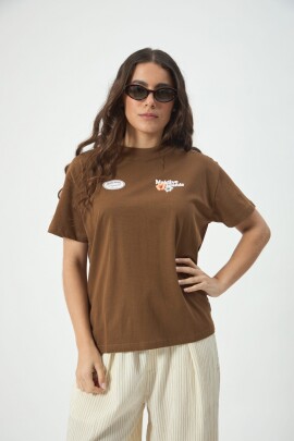 REMERA MALDIVAS MARRON