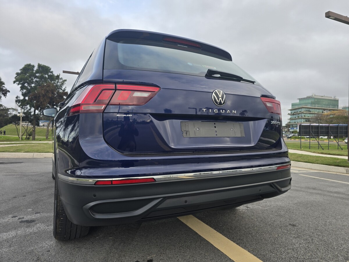 Volkswagen Tiguan Life 1.4 7Pax| Permuta / Financia Volkswagen Tiguan Life 1.4 7Pax| Permuta / Financia