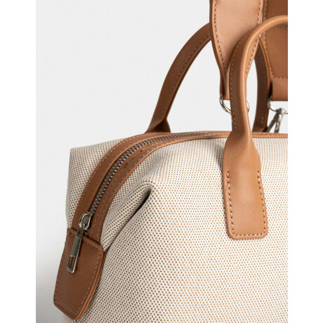 Cartera Bowling Con Charm Blanco Crudo