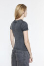 REMERA BRYCE Negro