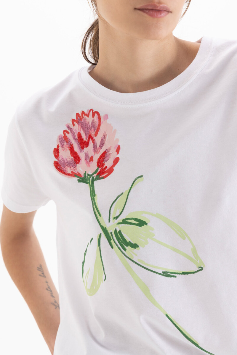 REMERA MIUCHI Blanco