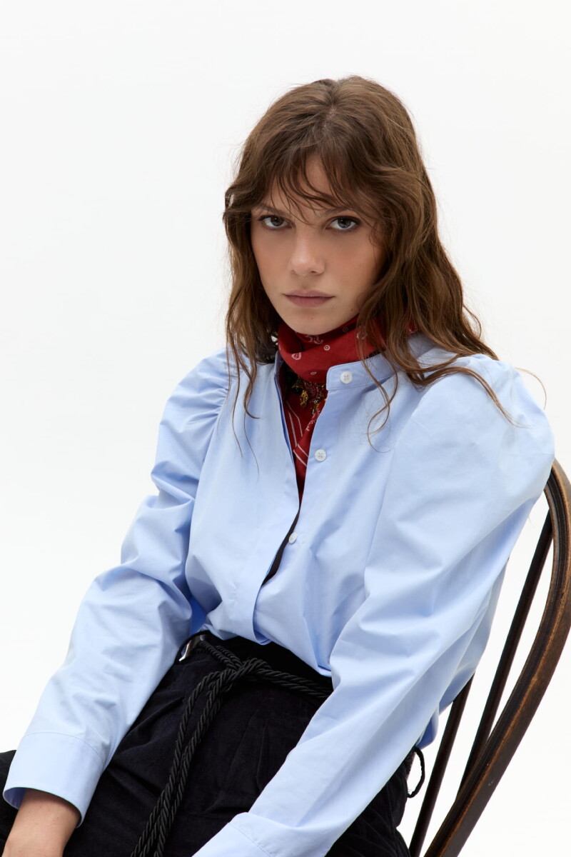 Camisa Lilium en Algodón Celeste