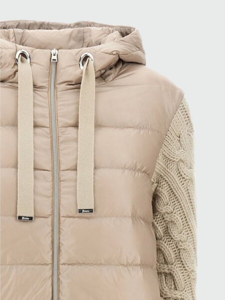 Herno - Chaqueta de nylon ultraligth con mangas tejidas Beige