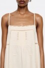 VESTIDO BORDADO Crema