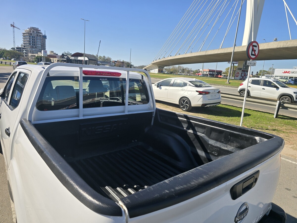 Nissan Frontier 2.5 TDI EXCELENTE ESTADO /Permuta / Financia Nissan Frontier 2.5 TDI EXCELENTE ESTADO /Permuta / Financia