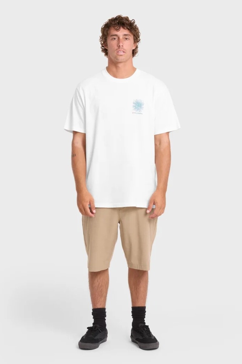 REMERA MONTAGE PREMIUM SS B-blanco